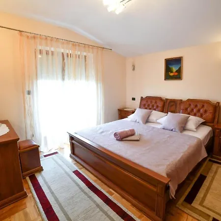 Bella Apartamento Sinj